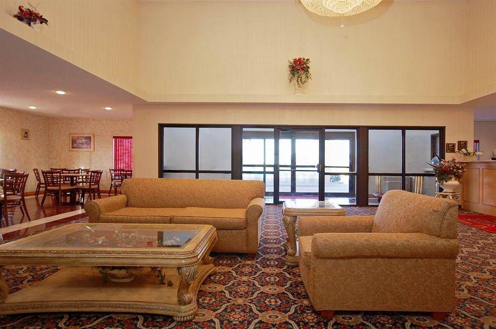 Quality Suites Abilene Exterior photo